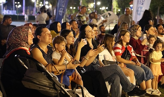 Fuar Park'ta Unutulmaz Müzik Ziyafeti