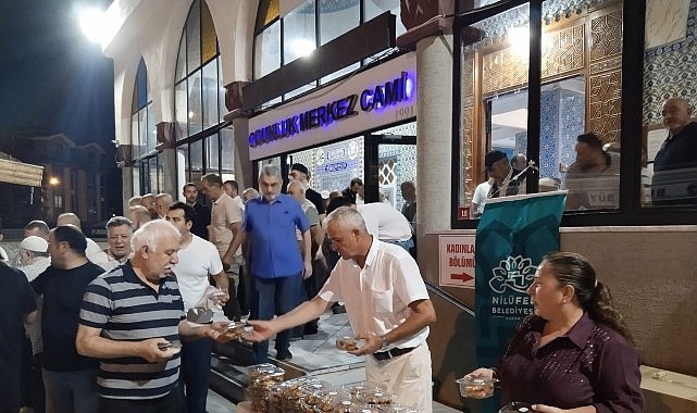 Nilüfer'de Kandil Simidi İkramı