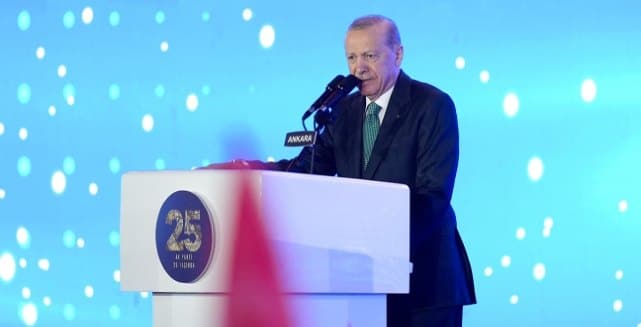 Erdoğan: Hizmet Mücadelem Sürecek