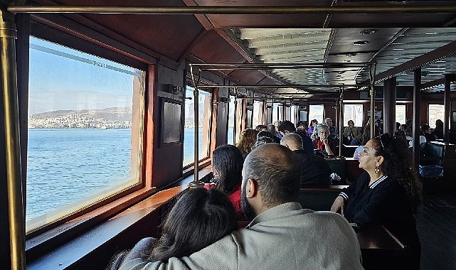 Bergama Vapuru ile İzmir Körfezi'nde tarihi tur